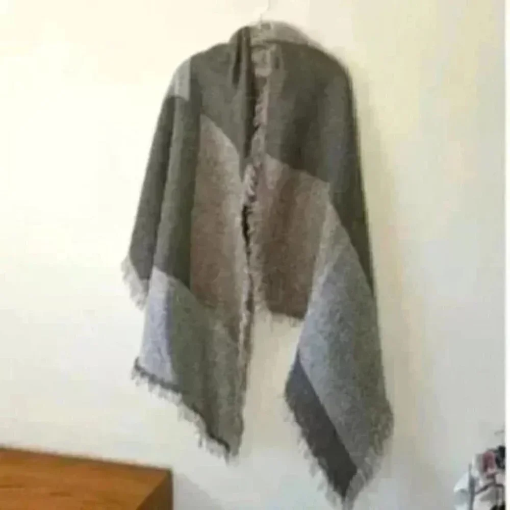 2 Chic Cozy Sweater Blanket Scarf Wrap with Fringe